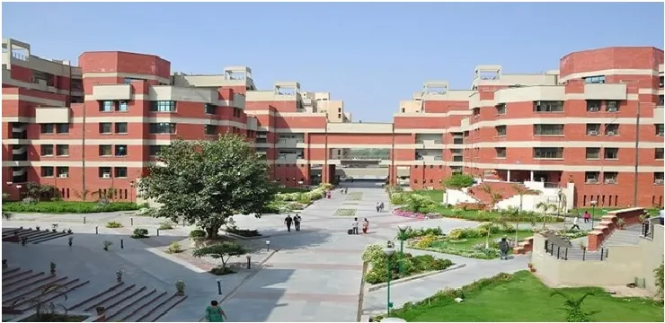 North Delhi Municipal Corporation Medical College